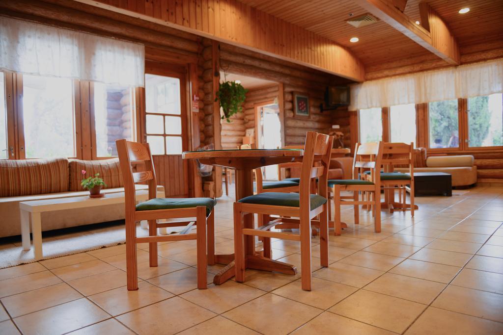 Logos Hotel In Yad Hashmona Екстер'єр фото